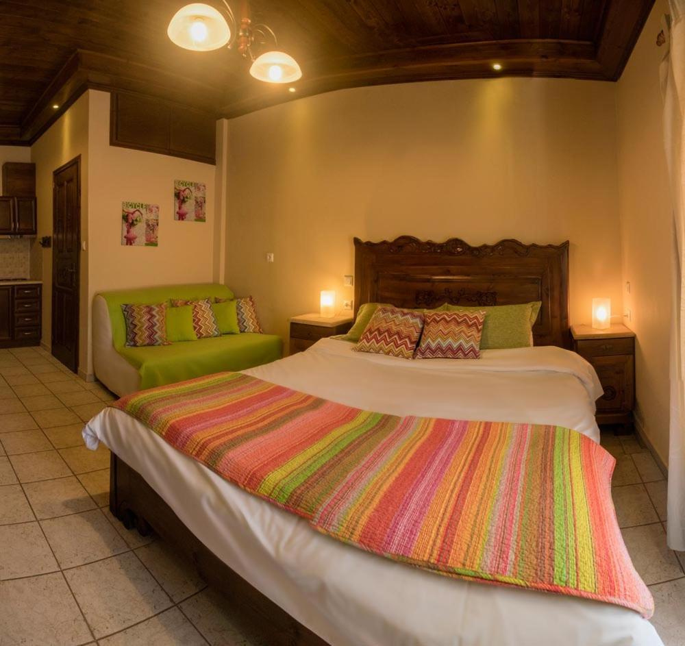 Guesthouse Theodorou Elati  Exterior photo